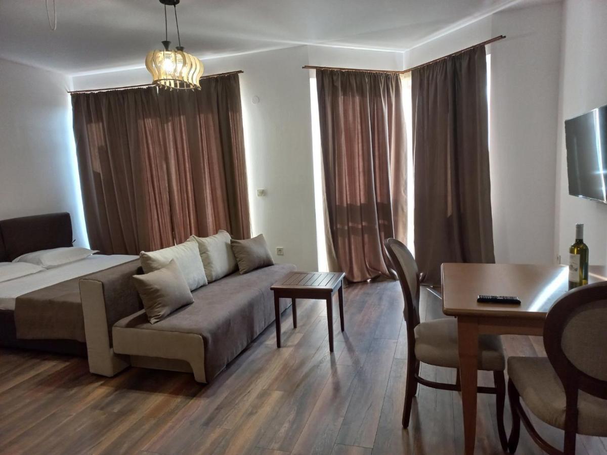 Pirin Golf Hotel Private Studios - Sani, Bansko Ράζλογκ Εξωτερικό φωτογραφία