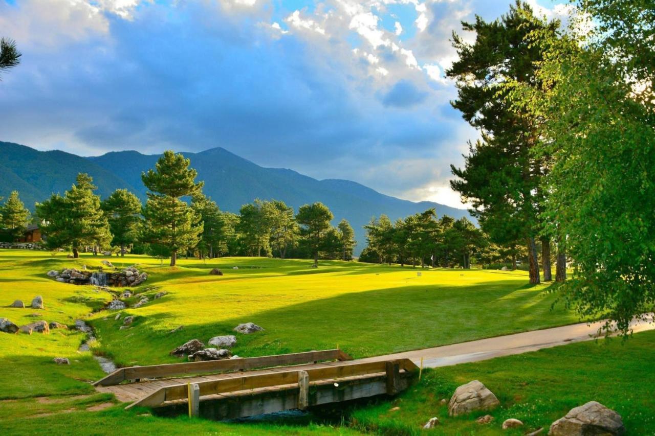 Pirin Golf Hotel Private Studios - Sani, Bansko Ράζλογκ Εξωτερικό φωτογραφία